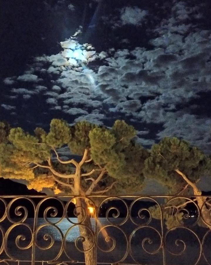 Casa D'Epoca Fronte Lago A Domaso Lago Di Como 외부 사진